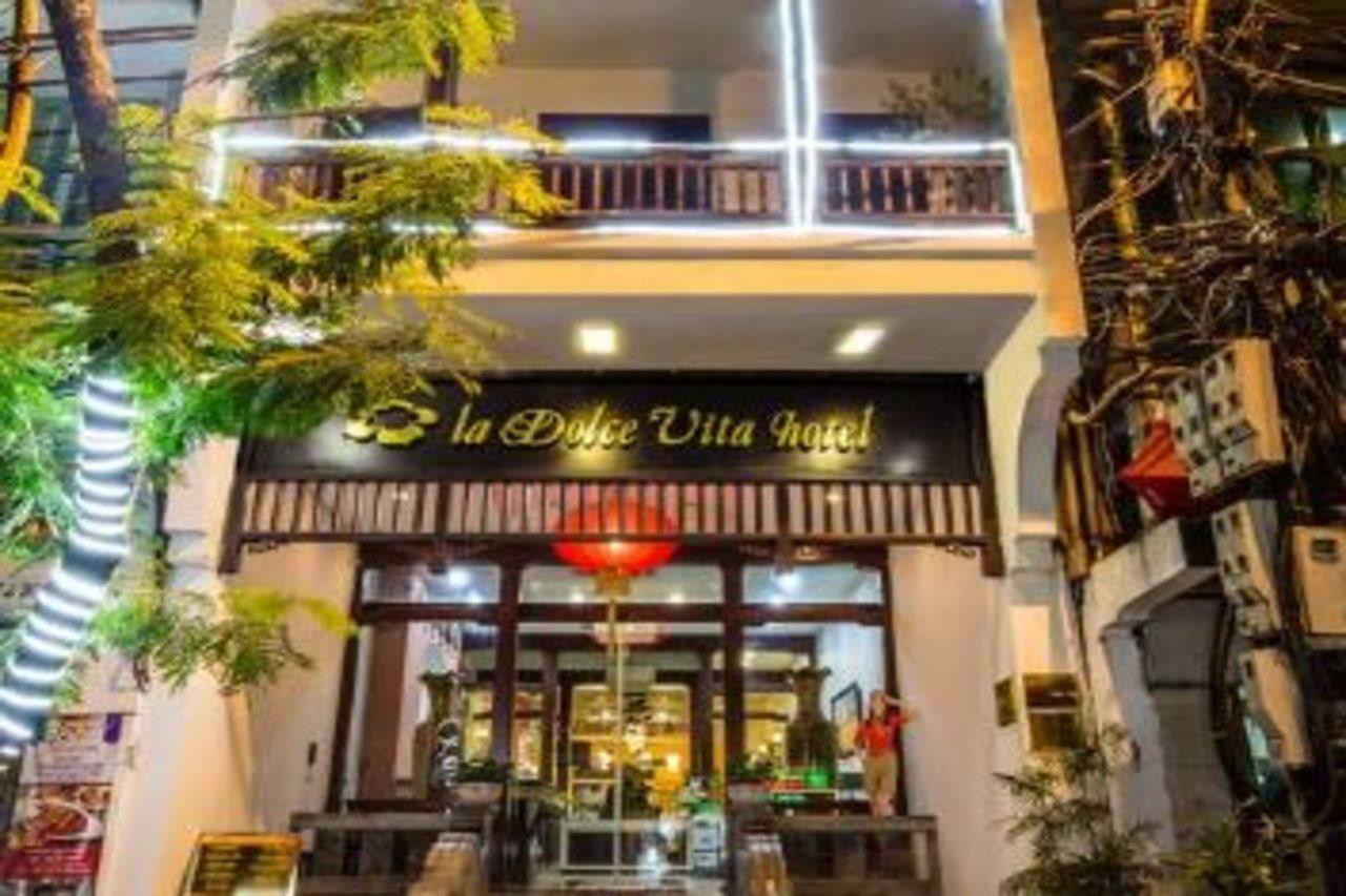 La Dolce Vita Hotel Hanoi Exterior foto