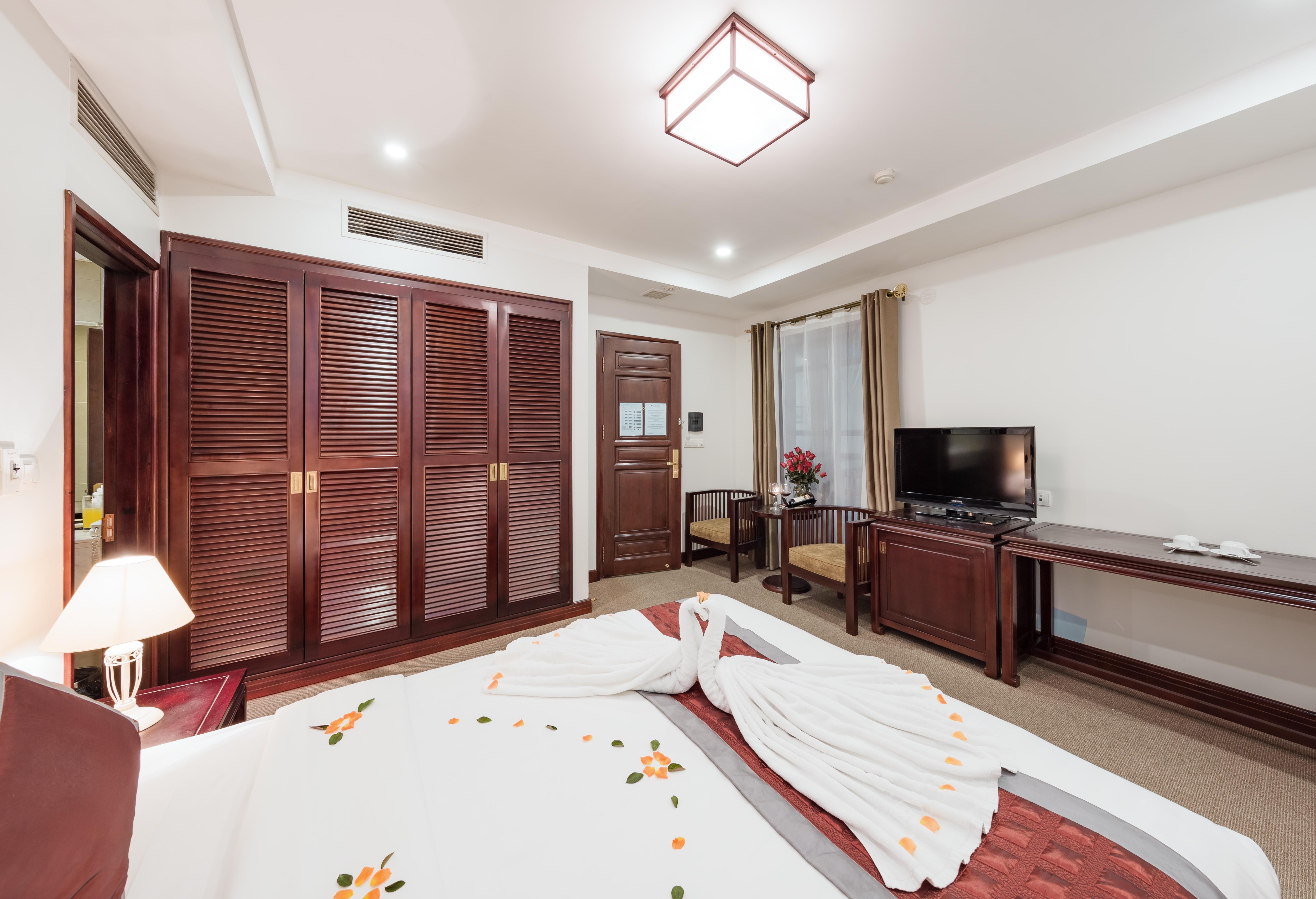 La Dolce Vita Hotel Hanoi Exterior foto