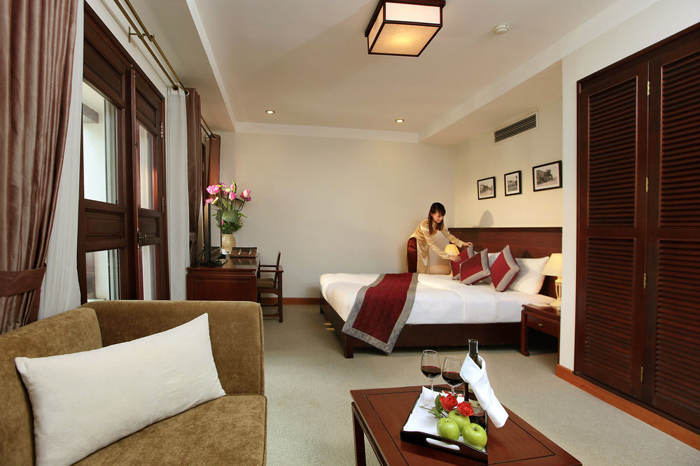 La Dolce Vita Hotel Hanoi Exterior foto